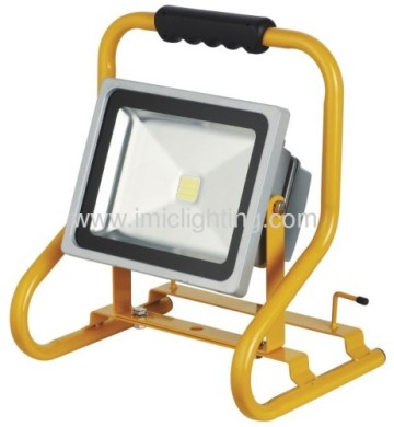 Portable 30w Cob Led Flood Light Ip65 With Die-casting Aluminium Body 