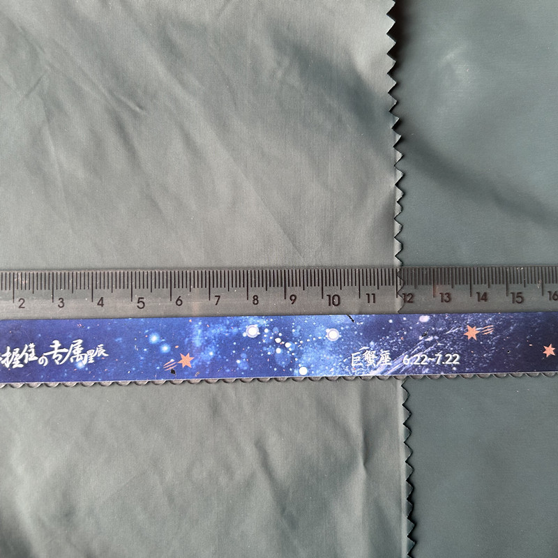 Tela ligera y delgada Light and thin fabric