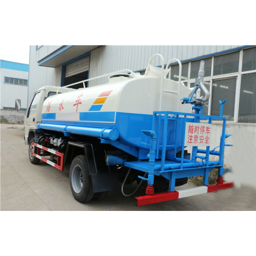 ยี่ห้อใหม่ราคาถูก FOTON 5000litres สปริงเกลอร์ชลประทานในฟาร์ม