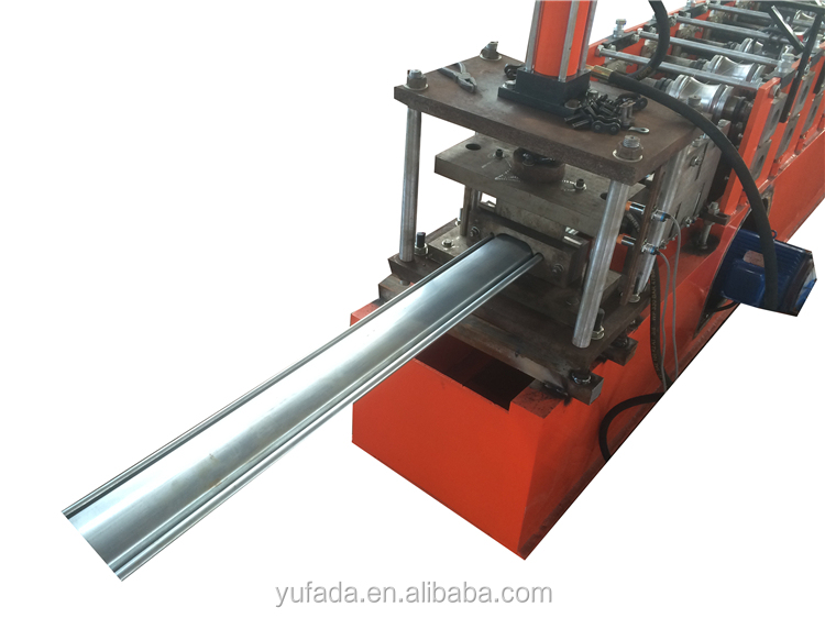 YUFA 2021 Shutter door machine shutter tile making machine rail guide roll forming machine