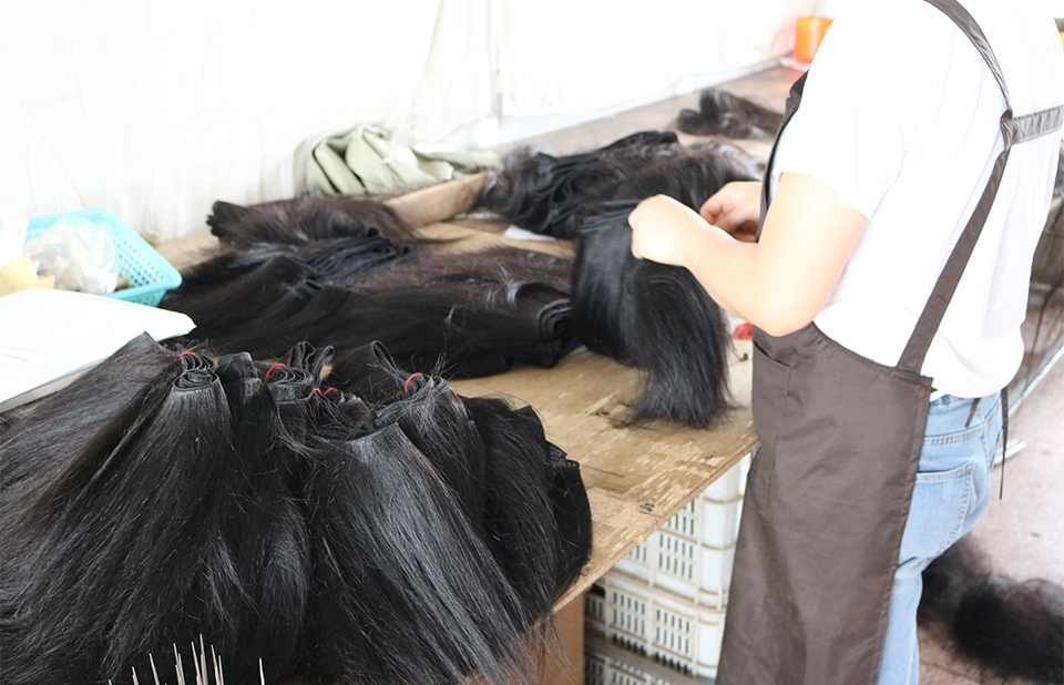 Glueless Brazilian Short Human Hair Wigs for Black Women 613 Blonde Remy Short Bob Straight Human Hair Wigs Pixie Cut Wigs
