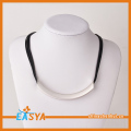 Collier simple chaîne noir plaqué or