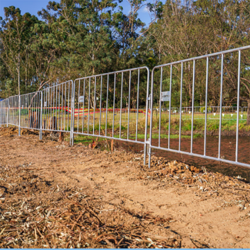 American Crowd Control Barriers and Post Barriers for Efficient Crowd Management