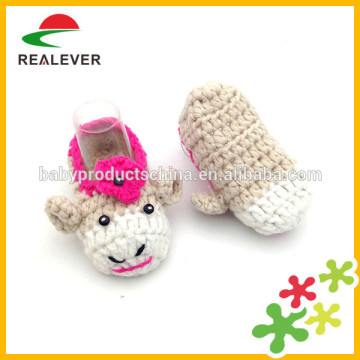 Custom design fashion handmade crochet doll shoes