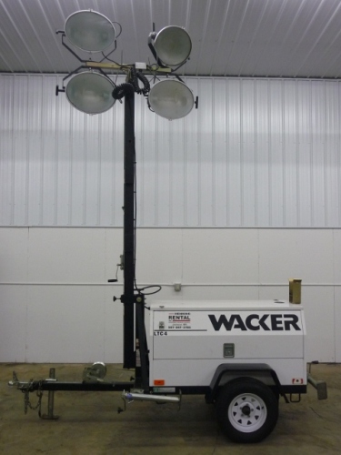 Ground lighting tower