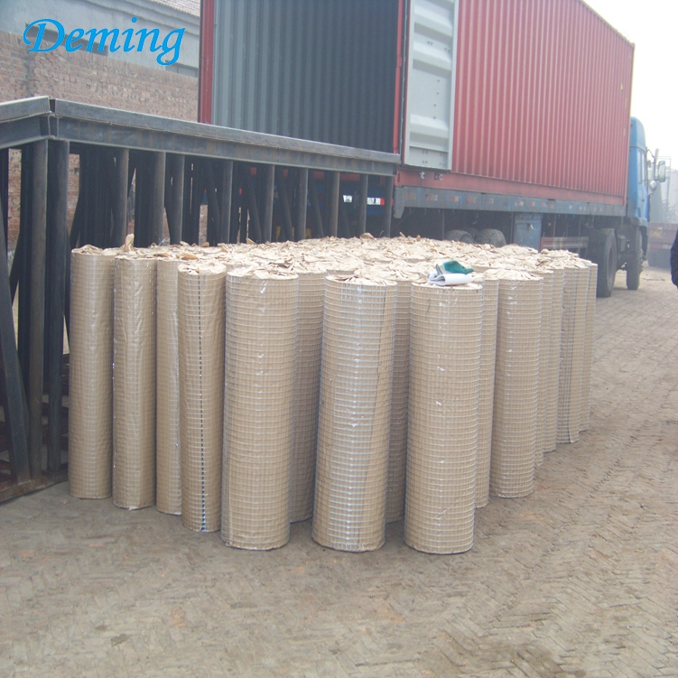 Hot Dip Galvanized Welded Wire Mesh Fence Rolls