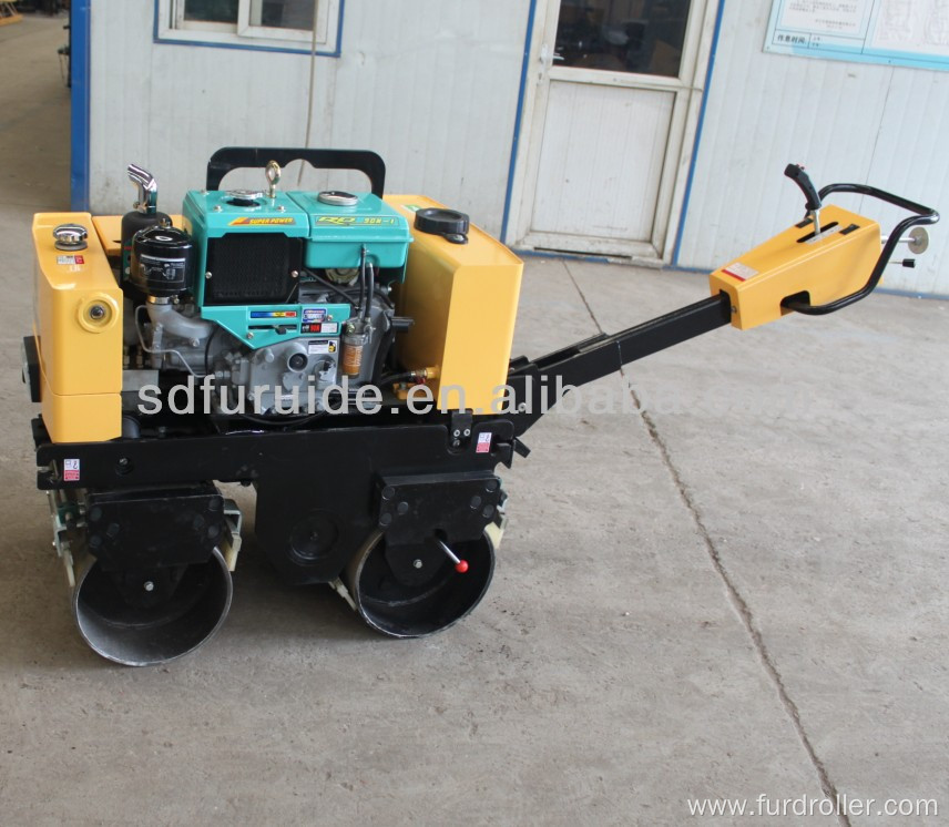 FYL-800 water cooled engine walk behind double drum vibratory roller