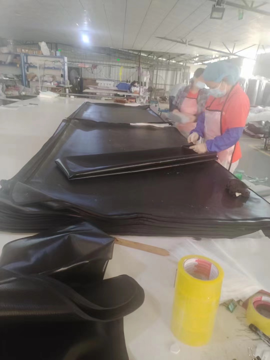 Under Grill Mat for Grill 38x65in Anti-Slip BBQ Mat Reusable Double-Sided Fireproof Grill Pad Fireplace Oil-Proof Waterproof Mat