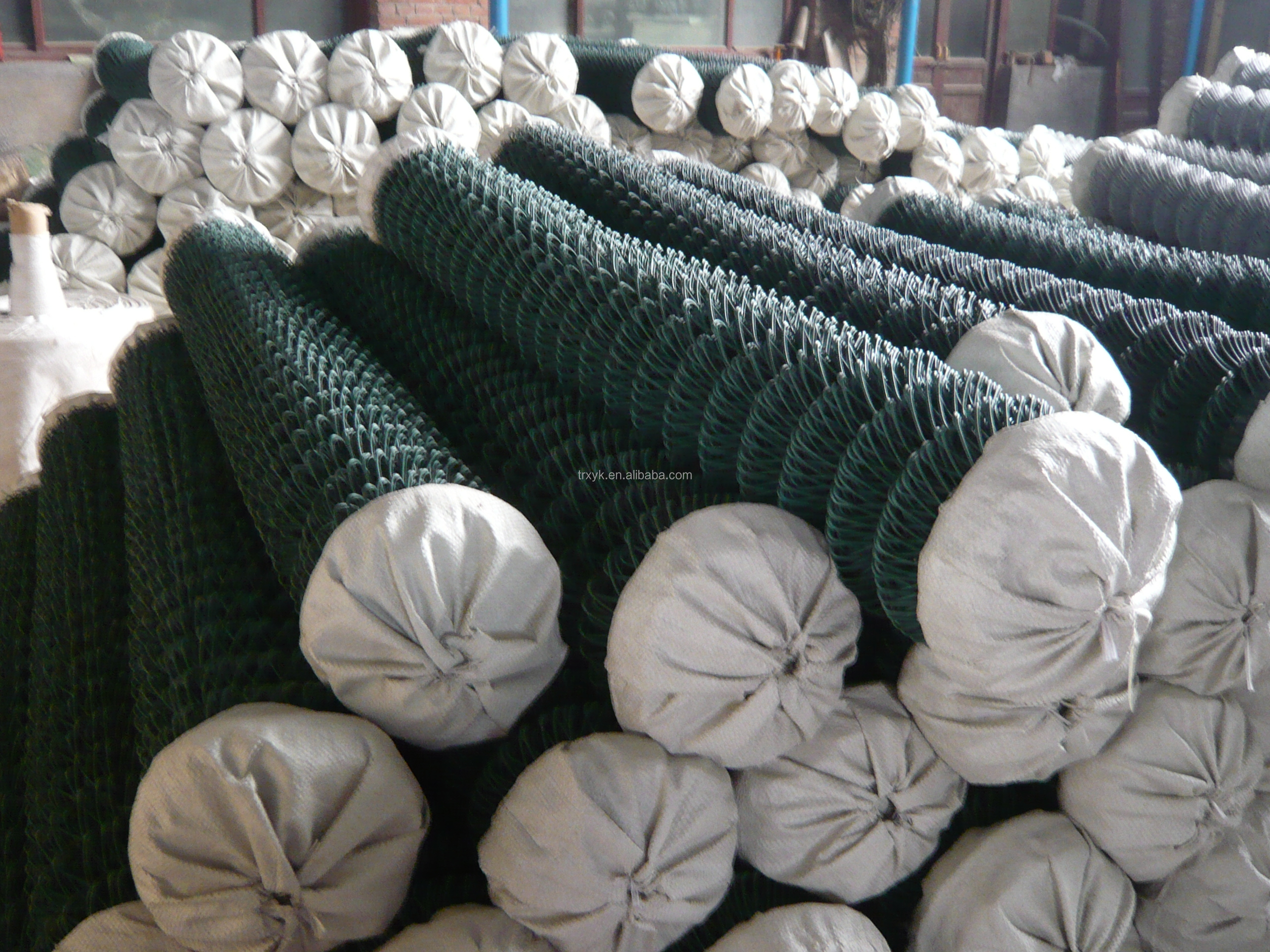 export wire mesh fence fast delivery time chain link mesh PVC coated chain link fence