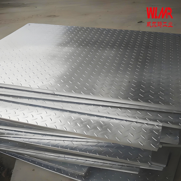 Durable Composite Steel Grating for Industrial Use
