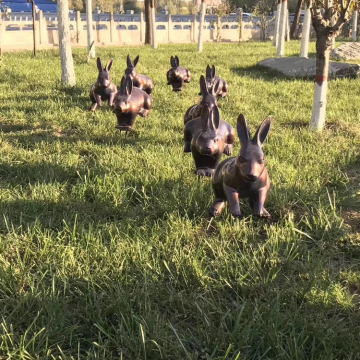 Modern garden decorative bronze a set of rabbit sculpture