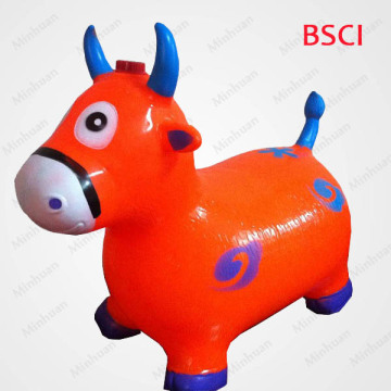 Excellent qualtiy plastic jumping horses animal toy