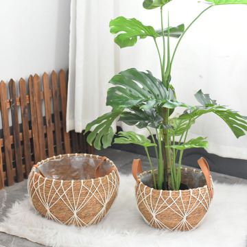 Stylish Grass Woven Flower Pots and Baskets for Balcony Gardens