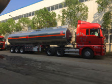 SINOTRUK TRACTOR 51000L FUEL TANK SEMI TRAILER