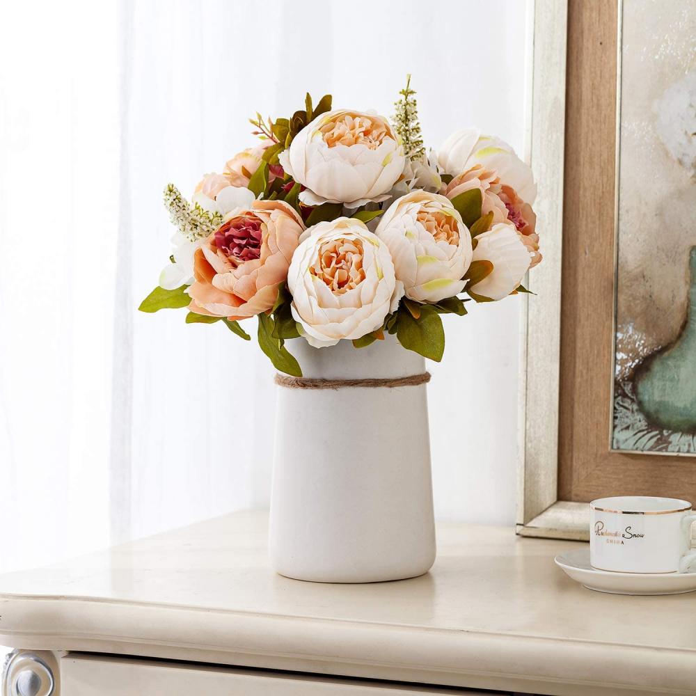 Bouquet de pivoine de soie avec vase en céramique