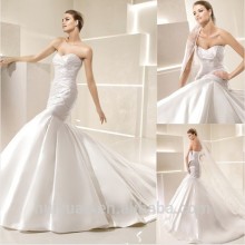 High Quality Taffeta Sweetheart Neckline Strapless Wedding Dress