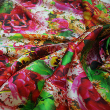 Vibrant Digital Printing Silk Satin Fabrics with Flower Design