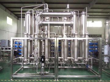 Multiple distillation system for Injection Water