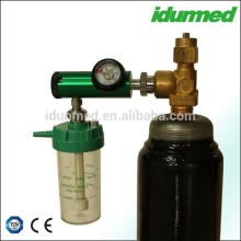 Medical Oxygen Cylinder Regulator With Humidifier Bottle For Clinic