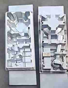 Dry press pulp mould for pulp molding