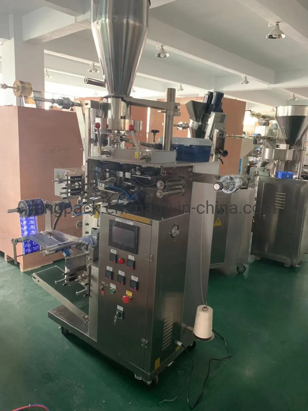 Automatic Vertical Tea Bag Filling Packing Packaging Machine with Ce