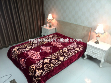 100% Polyester 2Ply 1 Side Embossed Royal Cheaper Raschel blankets