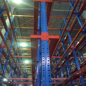 Drive in drive thru pallet racks system