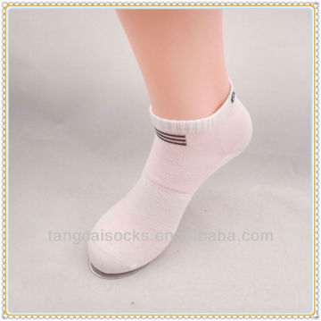 fashion white bamboo mens ankle socks wholesale