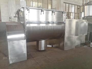 Powder horizontal helical ribbon mixer