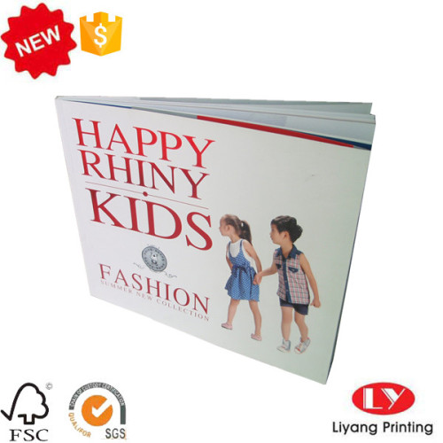 Impressão de folheto de catálogo de revista de moda infantil