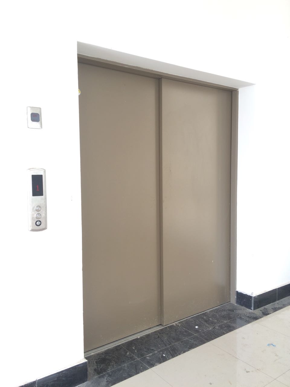 1000KG Freight Elevator