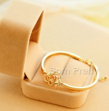 1pc Decilate Bracelet High Quality Auspicious Bracelet Pretty Rose Shaped