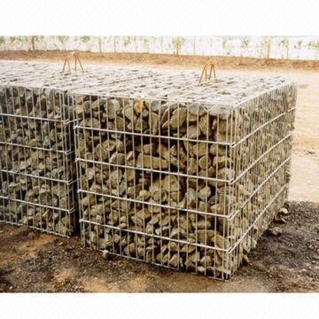 Sand Filled Gabion Hesco Blast Wall, Made of Zinc and Aluminium