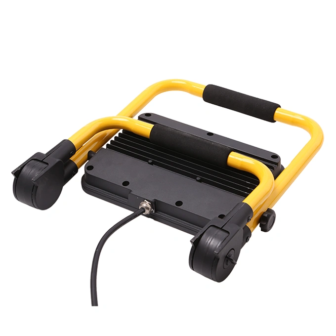 Handle Yellow/Black Housing 10W LED Flood Light (SLFAP31)