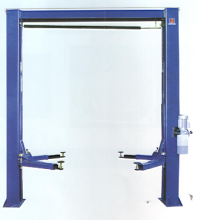 Two post lifter clearfloor