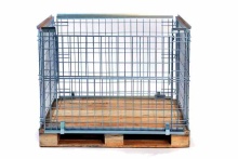 Warehouse storage pallet cage
