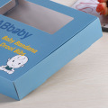 Caja de envío de embalaje de ropa de bebé personalizada con ventana