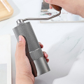 Hands en acier inoxydable portable Grinder de café