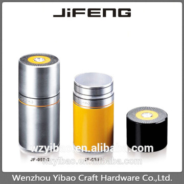 Universal hot product humidor store