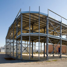 Sturdy Metal Platform for Storage Solutions