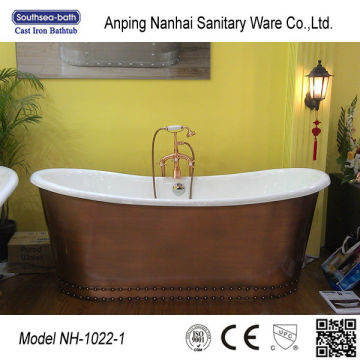 Copper skirted luxurious freestanding enameled cast iron bathtub