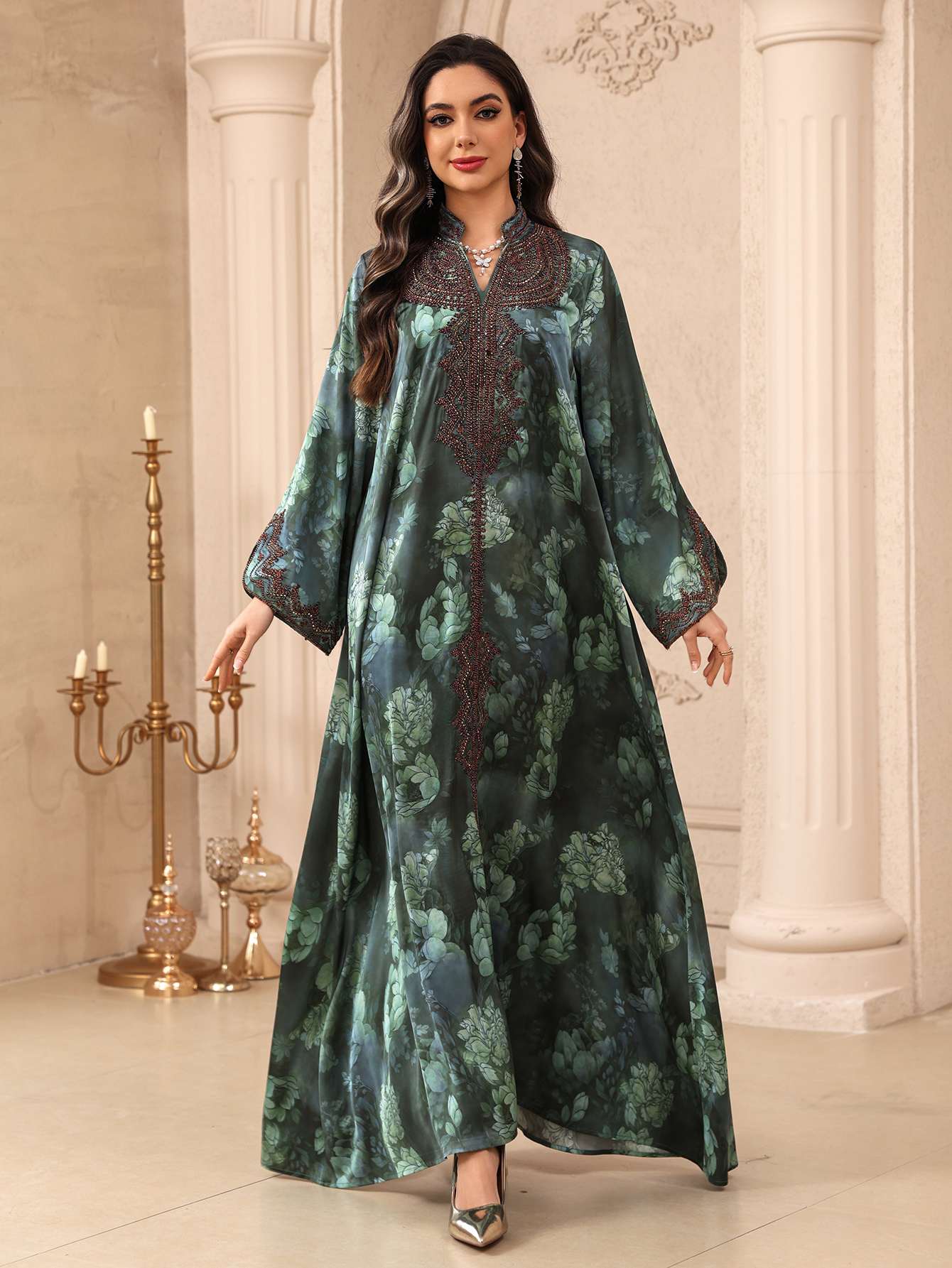 جزئیات گل کافتان عبای 2 Floral Kaftan Detail 2