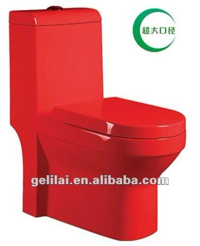 2015 More Popular One Piece Black Toilet