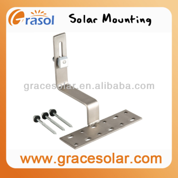 Solar panel pole mounting system and solar mounting system