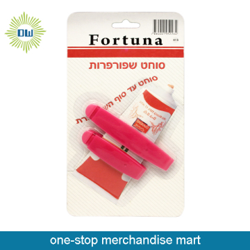 cheap plastic toothpaste squeezer
