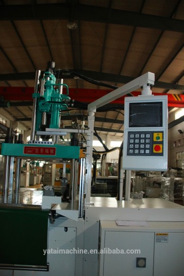 LSR vertical injection moulding machine-double sliding table