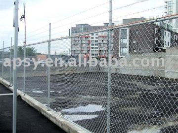 galvanized chian link fence