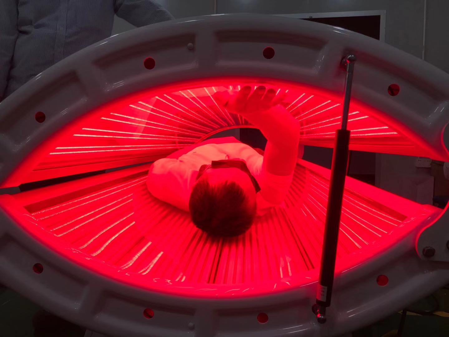 red light therapy bed