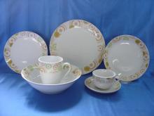 round shape dinner set