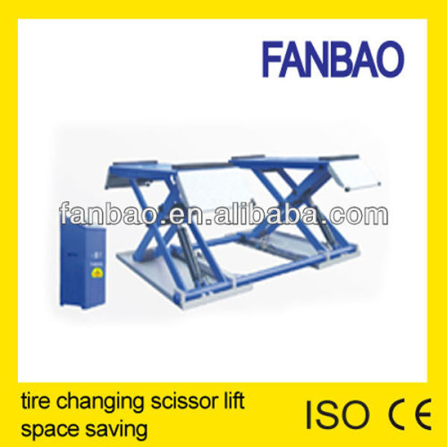 Moveable mid-rise hydraulic scissor car lift for change tyre